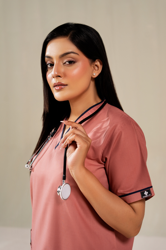 Premium three pockets scrub