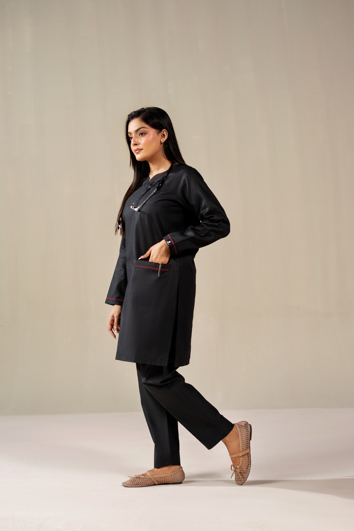 Classic Two pockets scrub
