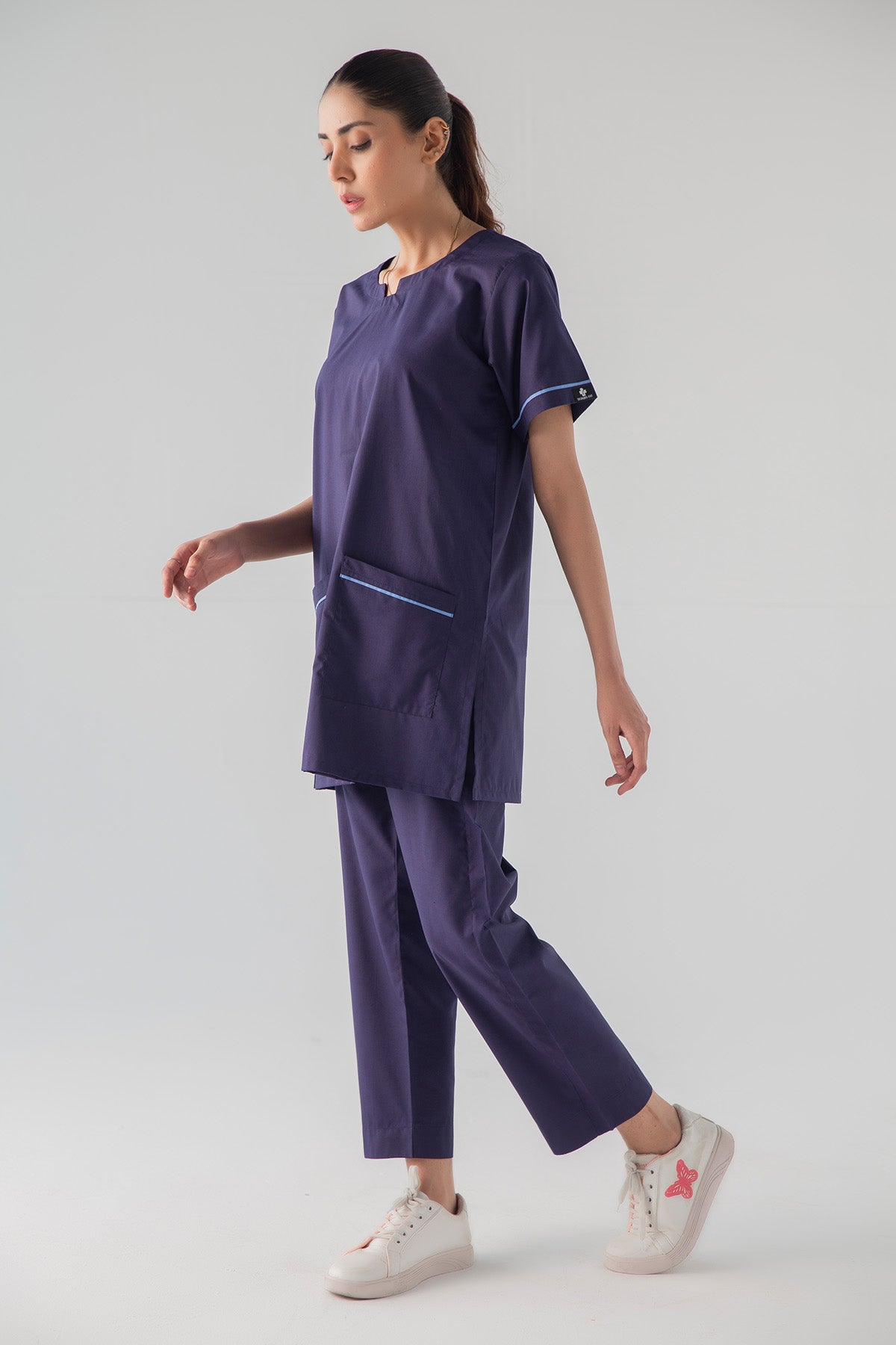 Classic Two pocket scrub