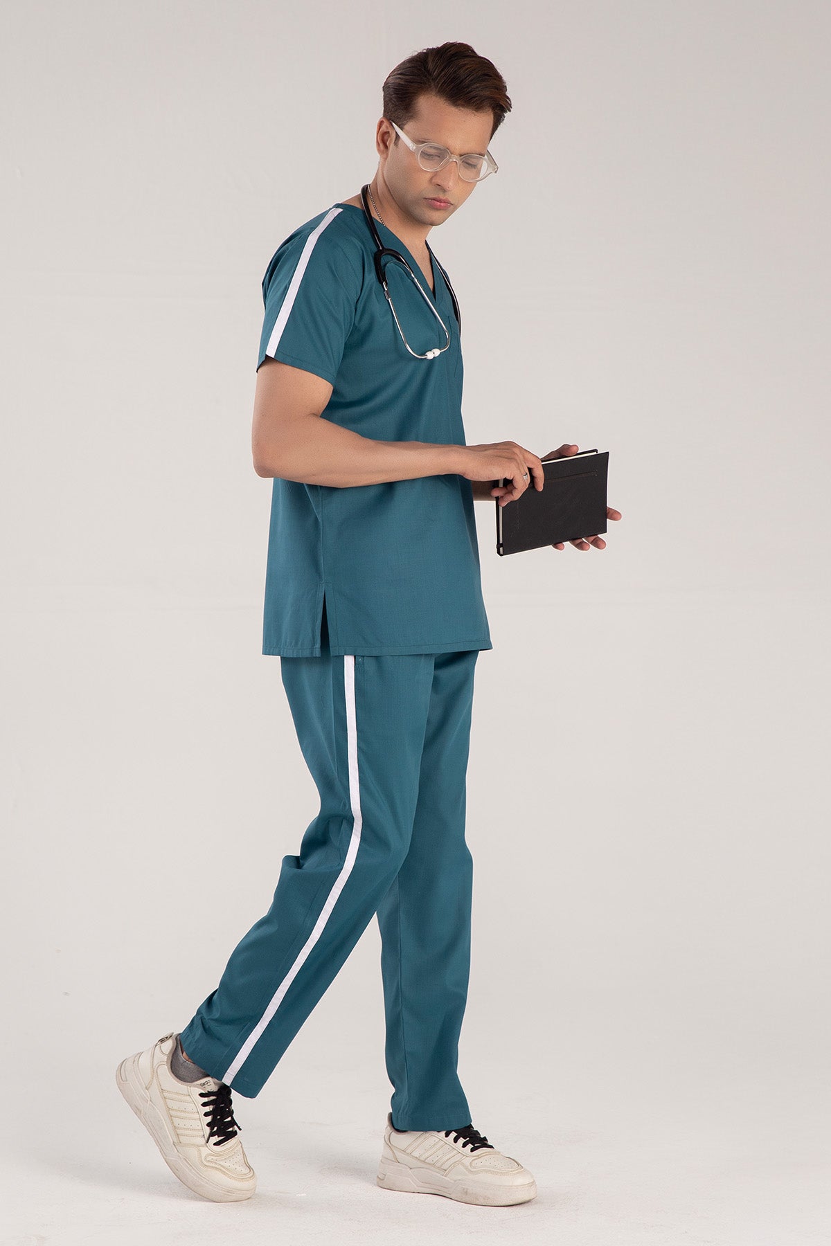 Classic Men’s Scrub